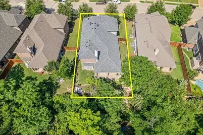 12130 Jackson Creek Drive, Dallas, TX 75243 - Photo 20