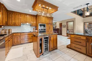 9112 Bontura Rd, Granbury, TX 76049 - Photo 10