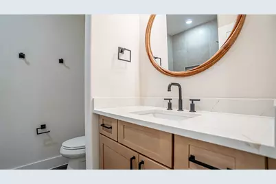 5702 Barkridge Drive, Granbury, TX 76048 - Photo 30