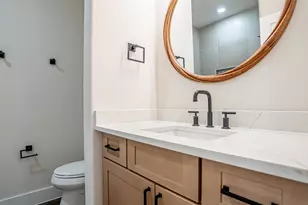 5702 Barkridge Dr, Granbury, TX 76048 - Photo 30