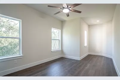 5702 Barkridge Drive, Granbury, TX 76048 - Photo 28