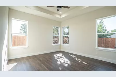 5702 Barkridge Drive, Granbury, TX 76048 - Photo 14