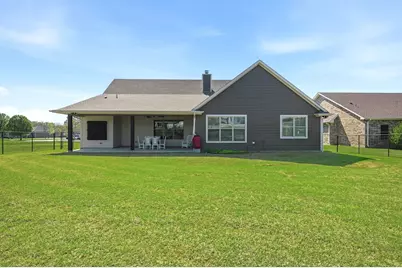 121 Bowie Drive, Gainesville, TX 76240 - Photo 30