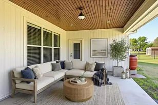 121 Bowie Dr, Gainesville, TX 76240 - Photo 28