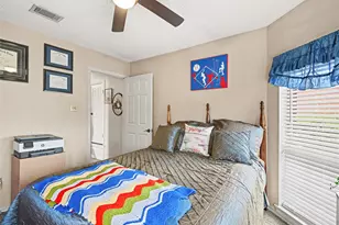 6056 Hillglen Dr, Watauga, TX 76148 - Photo 16