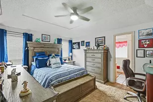 6056 Hillglen Dr, Watauga, TX 76148 - Photo 12