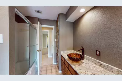6851 Shorecrest Court, Fort Worth, TX 76132 - Photo 30