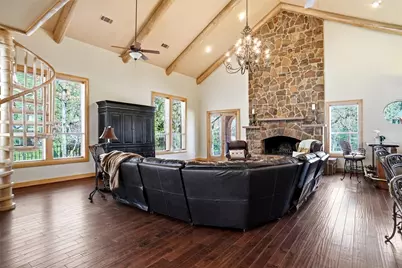 3302 Sweet Gum Lane, Grapevine, TX 76051 - Photo 14