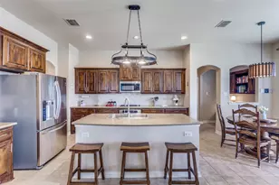 3233 Horizons Dr, Little Elm, TX 75068 - Photo 10