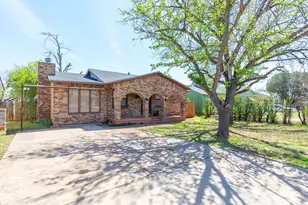 1557 Burger St, Abilene, TX 79603 - Photo 4