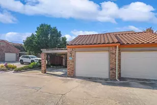 6505 Hickock Dr, Fort Worth, TX 76116 - Photo 2