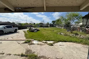 5826 Waddell St, Sansom Park, TX 76114 - Photo 6