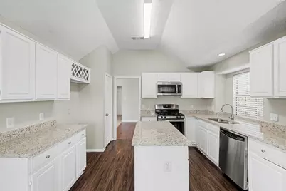 6804 Greenleaf Drive, North Richland Hills, TX 76182 - Photo 6