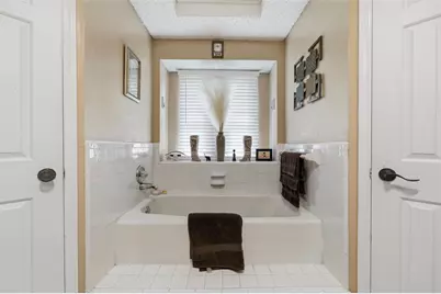 317 Ryan Avenue, Burleson, TX 76028 - Photo 18