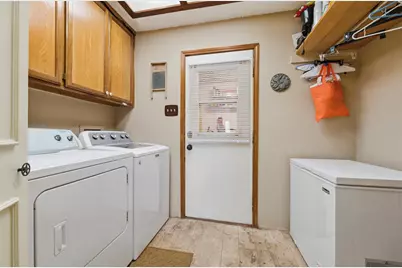 317 Ryan Avenue, Burleson, TX 76028 - Photo 20