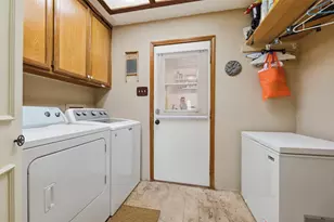 317 Ryan Ave, Burleson, TX 76028 - Photo 20