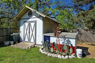 208 Mill St, Lone Oak, TX 75453 - Photo 14