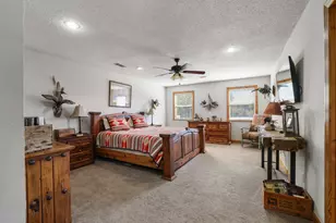 595 Navajo Rd, Whitesboro, TX 76273 - Photo 10