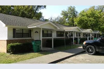 204 2nd Street, Gainesville, TX 76240 - Photo 1