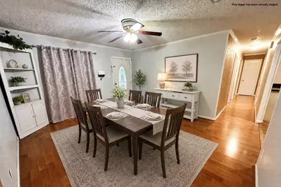 303 N Caesar Street, Ennis, TX 75119 - Photo 2