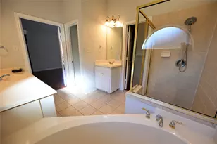 7410 Woodsprings Dr, Garland, TX 75044 - Photo 12