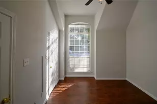 7410 Woodsprings Dr, Garland, TX 75044 - Photo 14