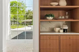 6031 Lupton Dr, Dallas, TX 75225 - Photo 10