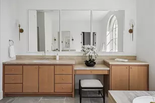 6031 Lupton Dr, Dallas, TX 75225 - Photo 24