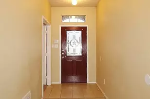 900 Oarlock Dr, Crowley, TX 76036 - Photo 2