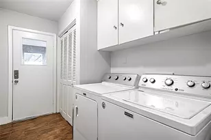 1305 W Grauwyler Rd, Irving, TX 75061 - Photo 12