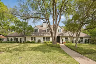 6717 Meadow Lake Ave, Dallas, TX 75214 - Photo 2