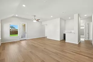 921 Alberta Spruce Rd, Justin, TX 76247 - Photo 8