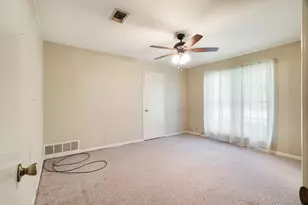 695 20th St NE, Paris, TX 75460 - Photo 14