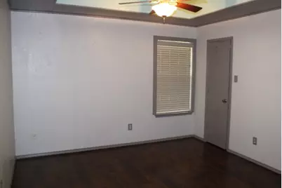 915 W Lovers Lane, Arlington, TX 76013 - Photo 12