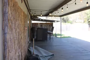 915 W Lovers Ln, Arlington, TX 76013 - Photo 18