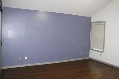 915 W Lovers Lane, Arlington, TX 76013 - Photo 10