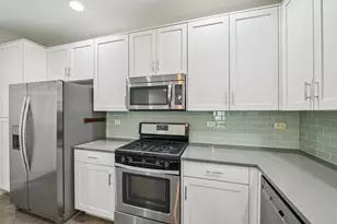 656 Bishop Heights Ln, Dallas, TX 75208 - Photo 6