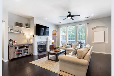 6425 Radslow Drive, Frisco, TX 75035 - Photo 6