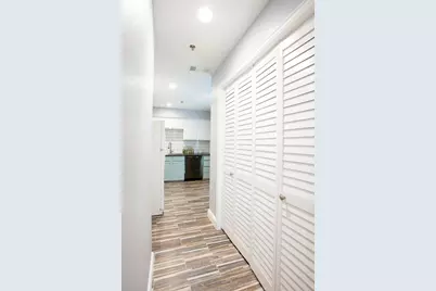 5407 Bryan Street #B209, Dallas, TX 75206 - Photo 12