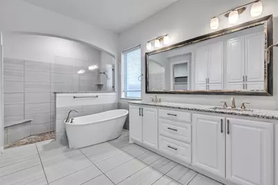 1401 Birds Fort Trail, Arlington, TX 76005 - Photo 12