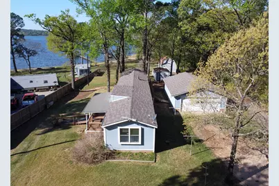 2781 Lake Breeze Drive, Chandler, TX 75758 - Photo 2