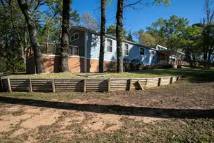 2781 Lake Breeze Dr, Chandler, TX 75758 - Photo 16