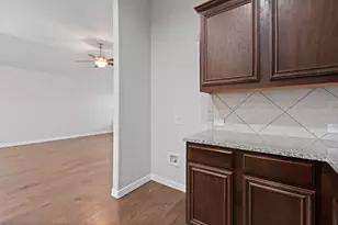 466 Rockaway Dr, Midlothian, TX 76065 - Photo 16