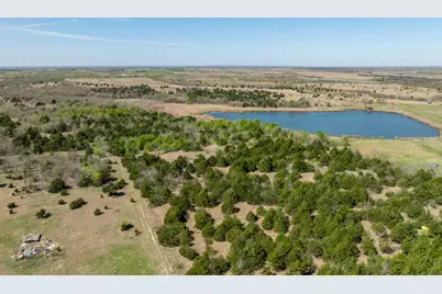 930 Lakeside Drive, Avalon, TX 76623 - Photo 2