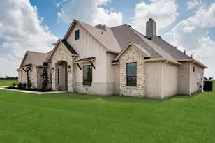170 Maci Dr, Waxahachie, TX 75167 - Photo 8