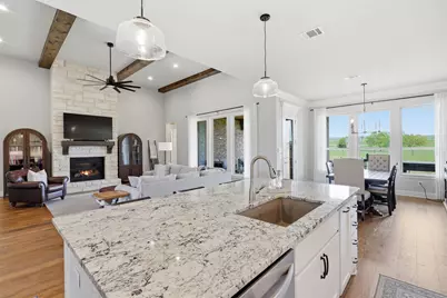 2009 Eagles Ridge Drive, Weatherford, TX 76087 - Photo 12