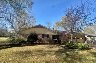 545 26th St SE, Paris, TX 75460 - Photo 16