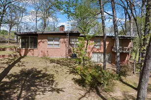 101 Blue Bird St, Mt Pleasant, TX 75455 - Photo 36