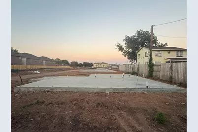 2700 S 2nd #B, Waco, TX 76706 - Photo 8