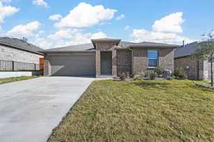 2313 N Montgomery St, Sherman, TX 75090 - Photo 1